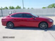 ✅ 2023 Lexus ES 350 • VIN: 58ADZ1B11PU157692 • Lot: 42023227. Wystawiony na IAAI z przebiegiem 40 437 mil. Bezpłatny archiwum sprzedaży aukcyjnych z USA i szczegółowy raport historii pojazdu na DreamBid. Zdjęcie 13.