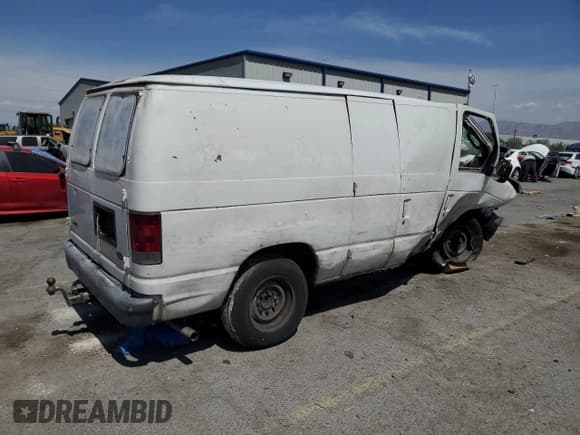 ✅ 2007 Ford Econoline Cargo Commercial • VIN: 1FTNE14W77DB04676 • Lot: 62329865. Wystawiony na Copart z przebiegiem Nie podano. Bezpłatny archiwum sprzedaży aukcyjnych z USA i szczegółowy raport historii pojazdu na DreamBid. Zdjęcie 3.
