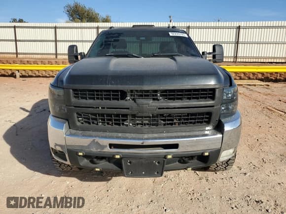 ✅ 2007 Chevrolet Silverado 2500HD Work Truck • VIN: 1GCHC24K27E583766 • Лот: 92220785. Опубликован ранее на Copart с пробегом 134 625 миль. Бесплатный доступ к архиву аукционных продаж из США и подробный отчёт об истории автомобиля на DreamBid. Изображение 5.