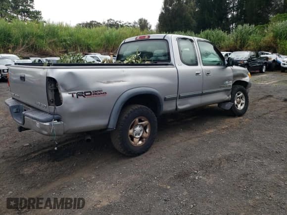 ✅ 2002 Toyota Tundra SR5 • VIN: 5TBBT44102S287505 • Lot: 68550315. Wystawiony na Copart z przebiegiem 163 691 mil. Bezpłatny archiwum sprzedaży aukcyjnych z USA i szczegółowy raport historii pojazdu na DreamBid. Zdjęcie 3.