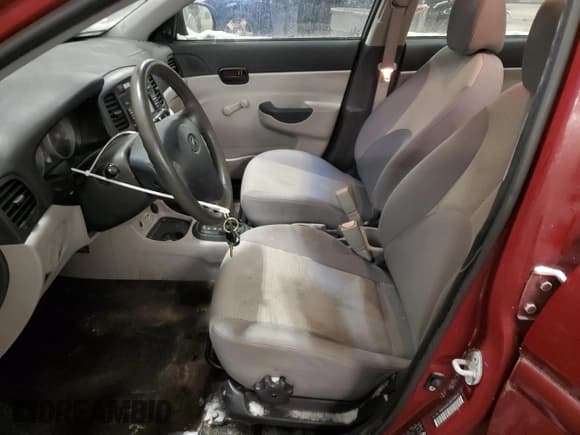 ✅ 2011 Hyundai Accent GLS • VIN: KMHCN4AC2BU598615 • Лот: 45790355. Опубликован ранее на Copart с пробегом 175 347 миль. Бесплатный доступ к архиву аукционных продаж из США и подробный отчёт об истории автомобиля на DreamBid. Изображение 7.