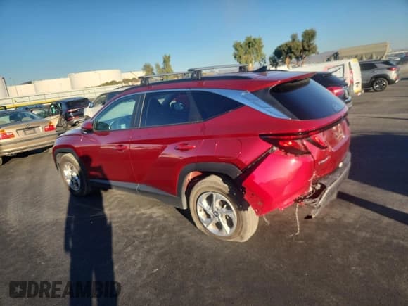 ✅ 2024 Hyundai Tucson SEL • VIN: 5NMJB3DE3RH415171 • Lot: 82661405. Wystawiony na Copart z przebiegiem 28 920 mil. Bezpłatny archiwum sprzedaży aukcyjnych z USA i szczegółowy raport historii pojazdu na DreamBid. Zdjęcie 2.