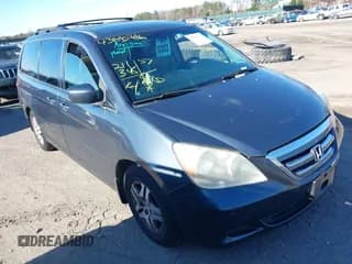 ✅ 2005 Honda Odyssey EX-L • VIN: 5FNRL38725B102748 • Lot: 43810716. Listed on IAAI with 211,348 mi. Free auction sales archive from the USA and detailed vehicle history report at DreamBid. Image 1.