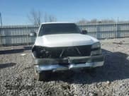 ✅ 2005 Chevrolet Silverado 2500HD Work Truck • VIN: 1GBHC24U55E263439 • Лот: 48574665. Опубликован ранее на Copart с пробегом Не указан. Бесплатный доступ к архиву аукционных продаж из США и подробный отчёт об истории автомобиля на DreamBid. Изображение 10.