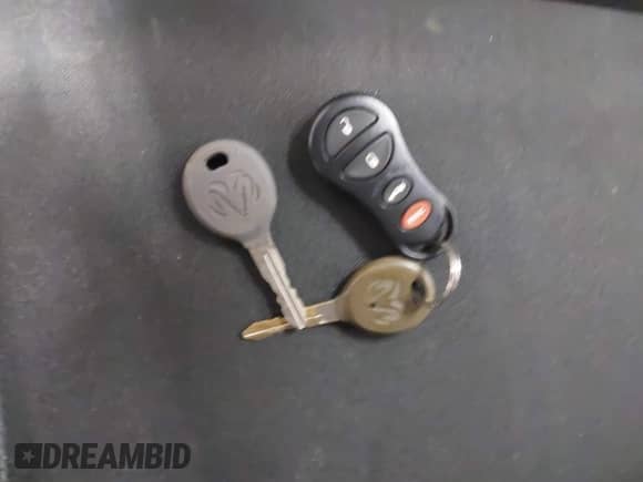 2005 Dodge Neon SXT z VIN 1B3ES56C45D259395, wystawiony jako IAAI lot #41636025 z przebiegiem 94 989 mil mil oraz . Historia ofert i sprzedaży dostępna na DreamBid. Obrazek 11.