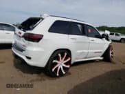 ✅ 2018 Jeep Grand Cherokee SRT • VIN: 1C4RJFDJ1JC276844 • Lot: 65831025. Wystawiony na Copart z przebiegiem Nie podano. Bezpłatny archiwum sprzedaży aukcyjnych z USA i szczegółowy raport historii pojazdu na DreamBid. Zdjęcie 3.