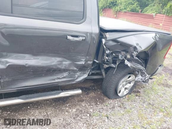 ✅ 2020 Ram 1500 Big Horn • VIN: 1C6RRFFG6LN334942 • Lot: 42625374. Listed on IAAI with 95,575 mi. Free auction sales archive from the USA and detailed vehicle history report at DreamBid. Image 6.