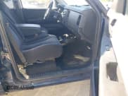 ✅ 2004 Dodge Dakota Sport • VIN: 1D7HL38N64S565249 • Lot: 43610102. Wystawiony na IAAI z przebiegiem 163 708 mil. Bezpłatny archiwum sprzedaży aukcyjnych z USA i szczegółowy raport historii pojazdu na DreamBid. Zdjęcie 5.