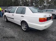✅ 1994 Volkswagen Jetta • VIN: 3VWRA21H1RM010726 • Лот: 41080751. Опубликован ранее на IAAI с пробегом 119 396 миль. Бесплатный доступ к архиву аукционных продаж из США и подробный отчёт об истории автомобиля на DreamBid. Изображение 3.