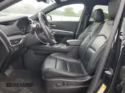 ✅ 2019 Cadillac XT4 FWD Premium Luxury • VIN: 1GYFZCR41KF106068 • Lot: 58938375. Wystawiony na Copart z przebiegiem 64 845 mil. Bezpłatny archiwum sprzedaży aukcyjnych z USA i szczegółowy raport historii pojazdu na DreamBid. Zdjęcie 7.