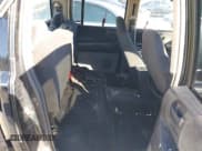 ✅ 2003 Dodge Dakota SLT • VIN: 1D7HL48X93S151422 • Lot: 40661577. Wystawiony na IAAI z przebiegiem 238 586 mil. Bezpłatny archiwum sprzedaży aukcyjnych z USA i szczegółowy raport historii pojazdu na DreamBid. Zdjęcie 8.