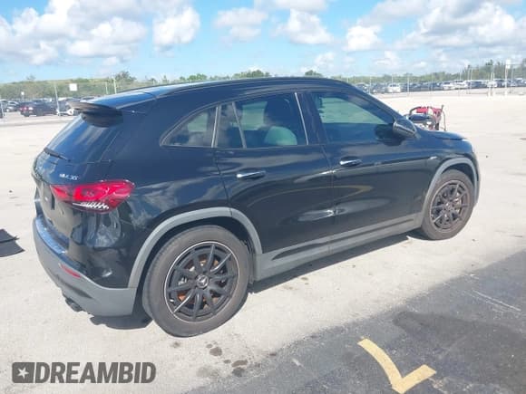 ✅ 2022 Mercedes-Benz GLA 35 AMG • VIN: W1N4N5BB1NJ396934 • Lot: 43254695. Wystawiony na IAAI z przebiegiem 35 970 mil. Bezpłatny archiwum sprzedaży aukcyjnych z USA i szczegółowy raport historii pojazdu na DreamBid. Zdjęcie 4.