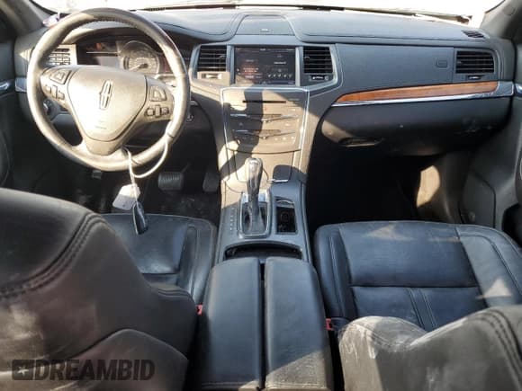 ✅ 2013 Lincoln MKS • VIN: 1LNHL9EK3DG618754 • Лот: 67368535. Опубликован ранее на Copart с пробегом 65 807 миль. Бесплатный доступ к архиву аукционных продаж из США и подробный отчёт об истории автомобиля на DreamBid. Изображение 8.