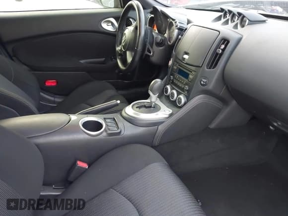 ✅ 2016 Nissan 370Z • VIN: JN1AZ4EH0GM932513 • Лот: 41459678. Опубликован ранее на IAAI с пробегом 79 815 миль. Бесплатный доступ к архиву аукционных продаж из США и подробный отчёт об истории автомобиля на DreamBid. Изображение 5.