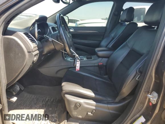 ✅ 2018 Jeep Grand Cherokee Upland • VIN: 1C4RJFAG2JC251685 • Лот: 70127975. Опубликован ранее на Copart с пробегом 122 085 миль. Бесплатный доступ к архиву аукционных продаж из США и подробный отчёт об истории автомобиля на DreamBid. Изображение 7.