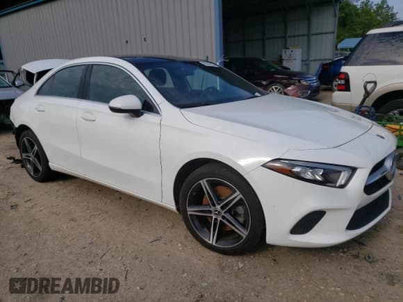 ✅ 2019 Mercedes-Benz A 220 • VIN: WDD3G4EB0KW005537 • Лот: 64145953. Опубликован ранее на Copart с пробегом Не указан. Бесплатный доступ к архиву аукционных продаж из США и подробный отчёт об истории автомобиля на DreamBid. Изображение 4.