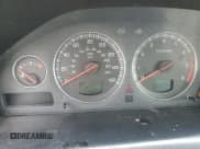 ✅ 2004 Volvo V70 • VIN: YV1SW61T842385377 • Lot: 71711165. Wystawiony na Copart z przebiegiem 195 227 mil. Bezpłatny archiwum sprzedaży aukcyjnych z USA i szczegółowy raport historii pojazdu na DreamBid. Zdjęcie 9.