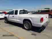 2004 Dodge Dakota z VIN 1D7GL12K44S653683, wystawiony jako Copart lot #69008954 z przebiegiem 135 546 mil mil oraz Szkoda całkowita • Salvage title. Historia ofert i sprzedaży dostępna na DreamBid. Obrazek 2.