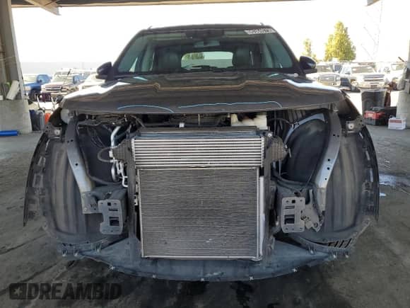 2024 Ford Explorer Limited with VIN 1FMSK7FH2RGA05287, listed as a Copart auction lot 90384075 with 57,204 mi miles and Clean title. Bid and sale history available at DreamBid. Image 5.