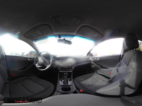 2017 Hyundai Ioniq Blue с VIN KMHC65LC3HU043522, выставлен на аукционе IAAI как лот 43620697 с пробегом 197 553 миль миль и . История ставок и продаж доступна на DreamBid. Изображение 18.