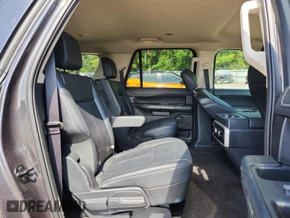 ✅ 2023 Ford Expedition Max XLT • VIN: 1FMJK1H86PEA42874 • Лот: 70304505. Опубликован ранее на Copart с пробегом 51 520 миль. Бесплатный доступ к архиву аукционных продаж из США и подробный отчёт об истории автомобиля на DreamBid. Изображение 11.