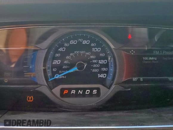 ✅ 2017 Ford Taurus Limited • VIN: 1FAHP2F84HG102482 • Lot: 80339505. Listed on Copart with 90,836 mi. Free auction sales archive from the USA and detailed vehicle history report at DreamBid. Image 9.