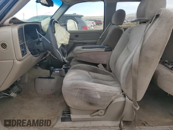 ✅ 2004 Chevrolet Silverado 1500 Z71 • VIN: 1GCEK19T44Z306395 • Лот: 77183014. Опубликован ранее на Copart с пробегом 198 016 миль. Бесплатный доступ к архиву аукционных продаж из США и подробный отчёт об истории автомобиля на DreamBid. Изображение 7.