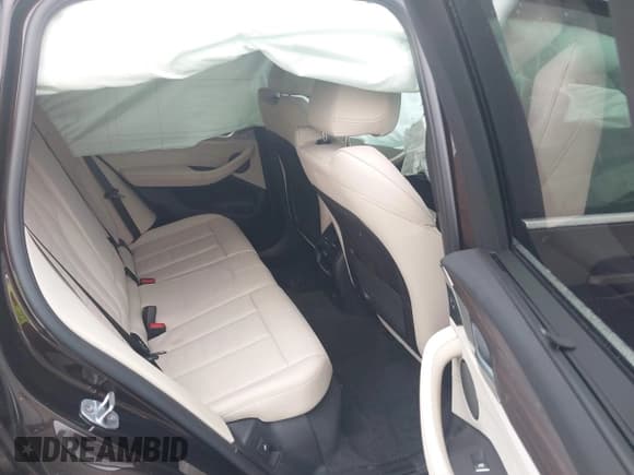 ✅ 2019 BMW X3 xDrive30i • VIN: 5UXTR9C57KLP80805 • Lot: 43278065. Listed on IAAI with Not provided. Free auction sales archive from the USA and detailed vehicle history report at DreamBid. Image 8.