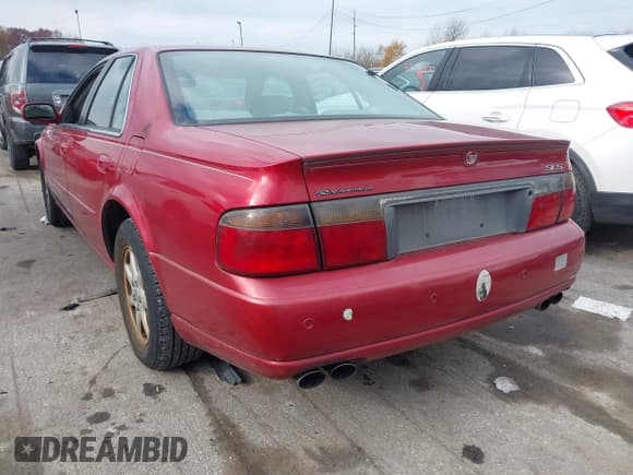 ✅ 2002 Cadillac Seville Luxury SLS • VIN: 1G6KS54Y92U114755 • Lot: 43735339. Wystawiony na IAAI z przebiegiem 114 575 mil. Bezpłatny archiwum sprzedaży aukcyjnych z USA i szczegółowy raport historii pojazdu na DreamBid. Zdjęcie 3.