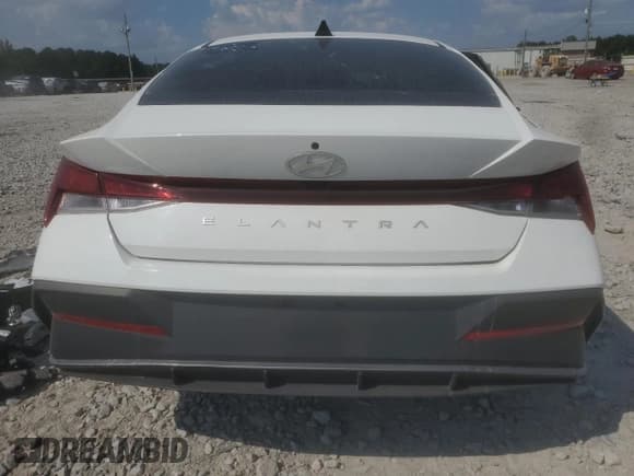 ✅ 2024 Hyundai Elantra SEL • VIN: KMHLM4DG1RU740898 • Lot: 80556805. Listed on Copart with 18,144 mi. Free auction sales archive from the USA and detailed vehicle history report at DreamBid. Image 6.