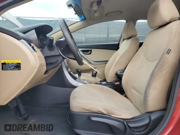 ✅ 2013 Hyundai Elantra Limited • VIN: 5NPDH4AE4DH324914 • Lot: 85712105. Listed on Copart with 127,771 mi. Free auction sales archive from the USA and detailed vehicle history report at DreamBid. Image 7.
