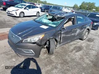 ✅ 2016 Hyundai Sonata SE • VIN: 5NPE24AF7GH274240 • Лот: 43344323. Опубликован ранее на IAAI с пробегом 157 124 миль. Бесплатный доступ к архиву аукционных продаж из США и подробный отчёт об истории автомобиля на DreamBid. Изображение 2.