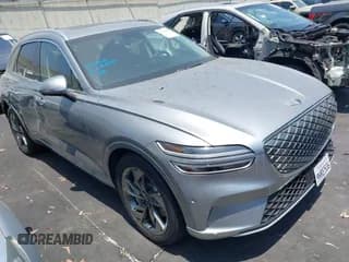✅ 2023 Genesis GV70 Advanced • VIN: 5NMMCET17PH000727 • Lot: 42674040. Listed on IAAI with 5,317 mi. Free auction sales archive from the USA and detailed vehicle history report at DreamBid. Image 1.