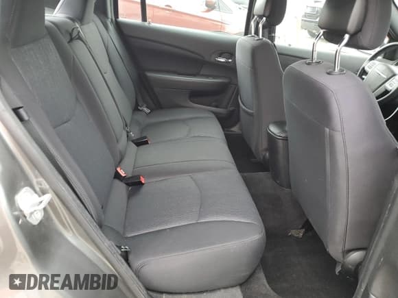 ✅ 2012 Chrysler 200 Touring • VIN: 1C3CCBBG6CN329212 • Лот: 86642935. Опубликован ранее на Copart с пробегом 148 759 миль. Бесплатный доступ к архиву аукционных продаж из США и подробный отчёт об истории автомобиля на DreamBid. Изображение 10.