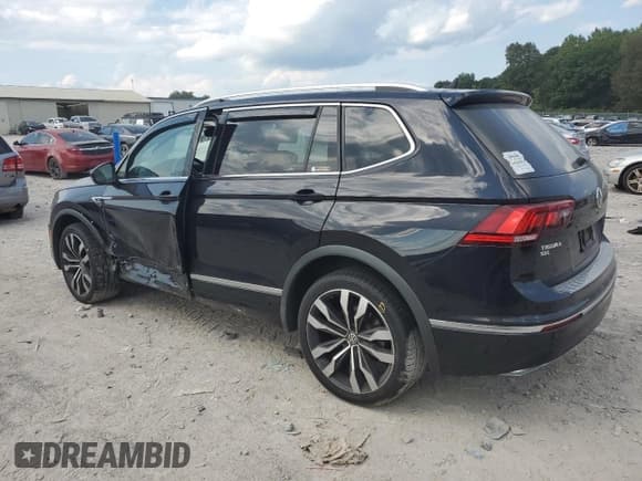 ✅ 2020 Volkswagen Tiguan SEL Premium R-Line • VIN: 3VV4B7AX4LM067901 • Лот: 80340275. Опубликован ранее на Copart с пробегом 91 070 миль. Бесплатный доступ к архиву аукционных продаж из США и подробный отчёт об истории автомобиля на DreamBid. Изображение 2.