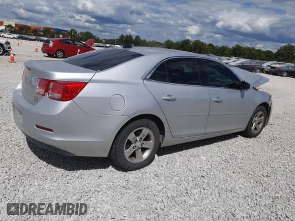 ✅ 2013 Chevrolet Malibu LS • VIN: 1G11A5SA2DF312112 • Lot: 70104285. Wystawiony na Copart z przebiegiem 131 942 mil mil. Skorzystaj z bezpłatnego archiwum sprzedaży aukcyjnych z USA i zobacz szczegółowy raport historii pojazdu na DreamBid. Zdjęcie 3.
