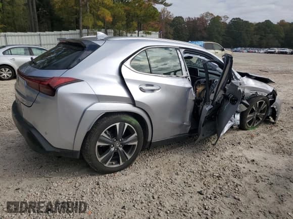 ✅ 2023 Lexus UX 250h Premium • VIN: JTHP6JBH9P2141328 • Lot: 77936744. Wystawiony na Copart z przebiegiem 16 270 mil. Bezpłatny archiwum sprzedaży aukcyjnych z USA i szczegółowy raport historii pojazdu na DreamBid. Zdjęcie 3.