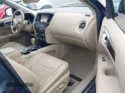 ✅ 2014 Nissan Pathfinder SL • VIN: 5N1AR2MN2EC666533 • Lot: 42874695. Listed on IAAI with 128,951 mi. Free auction sales archive from the USA and detailed vehicle history report at DreamBid. Image 5.