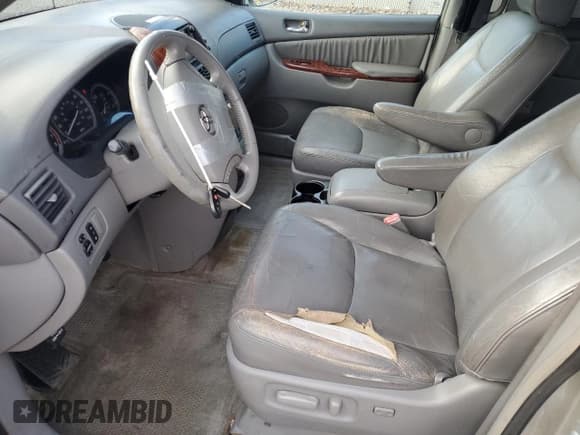 ✅ 2005 Toyota Sienna XLE Limited • VIN: 5TDZA22C45S293820 • Лот: 92409165. Опубликован ранее на Copart с пробегом 252 865 миль. Бесплатный доступ к архиву аукционных продаж из США и подробный отчёт об истории автомобиля на DreamBid. Изображение 7.