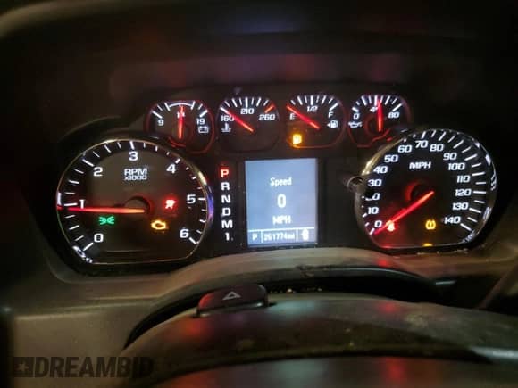 2015 Chevrolet Silverado 2500HD Work Truck z VIN 1GC1KUEG9FF646431, wystawiony jako Copart lot #54311285 z przebiegiem 261 774 mil mil oraz Szkoda całkowita • Salvage title. Historia ofert i sprzedaży dostępna na DreamBid. Obrazek 9.