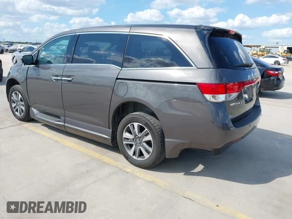 ✅ 2015 Honda Odyssey Touring Elite • VIN: 5FNRL5H90FB078366 • Lot: 42846570. Listed on IAAI with 27,305 mi. Free auction sales archive from the USA and detailed vehicle history report at DreamBid. Image 3.