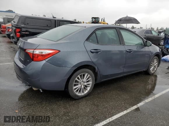 ✅ 2015 Toyota Corolla LE • VIN: 5YFBURHE7FP188015 • Лот: 92470535. Опубликован ранее на Copart с пробегом 219 932 миль. Бесплатный доступ к архиву аукционных продаж из США и подробный отчёт об истории автомобиля на DreamBid. Изображение 3.