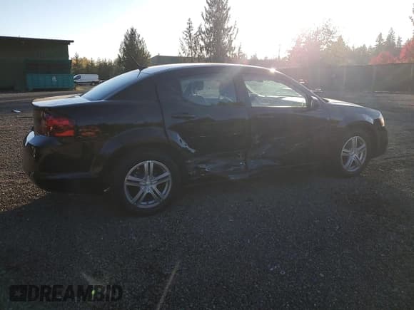 ✅ 2013 Dodge Avenger SE • VIN: 1C3CDZAB9DN583560 • Lot: 91042875. Wystawiony na Copart z przebiegiem 68 221 mil. Bezpłatny archiwum sprzedaży aukcyjnych z USA i szczegółowy raport historii pojazdu na DreamBid. Zdjęcie 3.