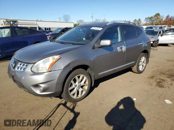 ✅ 2013 Nissan Rogue SL • VIN: JN8AS5MV1DW642431 • Lot: 82747475. Wystawiony na Copart z przebiegiem 167 014 mil. Bezpłatny archiwum sprzedaży aukcyjnych z USA i szczegółowy raport historii pojazdu na DreamBid. Zdjęcie 1.