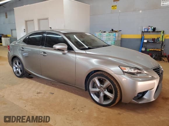 ✅ 2015 Lexus IS 350 • VIN: JTHBE1D25F5020797 • Lot: 81487755. Listed on Copart with 205,863 mi. Free auction sales archive from the USA and detailed vehicle history report at DreamBid. Image 4.