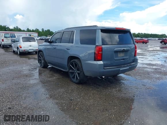 ✅ 2016 Chevrolet Tahoe LT • VIN: 1GNSCBKC2GR225410 • Lot: 42994335. Listed on IAAI with 321,511 mi. Free auction sales archive from the USA and detailed vehicle history report at DreamBid. Image 3.