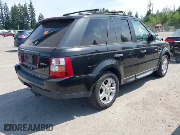 ✅ 2006 Land Rover Range Rover Sport • VIN: SALSD25486A902198 • Лот: 42471991. Опубликован ранее на IAAI с пробегом 244 011 миль. Бесплатный доступ к архиву аукционных продаж из США и подробный отчёт об истории автомобиля на DreamBid. Изображение 4.