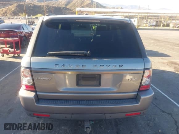 ✅ 2013 Land Rover Range Rover Sport HSE • VIN: SALSF2D45DA798357 • Lot: 43534503. Listed on IAAI with 165,700 mi. Free auction sales archive from the USA and detailed vehicle history report at DreamBid. Image 16.