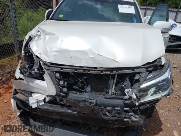 ✅ 2020 Lexus GX 460 Premium • VIN: JTJAM7BX2L5263445 • Lot: 42254203. Listed on IAAI with 70,774 mi. Free auction sales archive from the USA and detailed vehicle history report at DreamBid. Image 6.