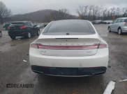 ✅ 2017 Lincoln MKZ Reserve • VIN: 3LN6L5E92HR664751 • Lot: 43664414. Wystawiony na IAAI z przebiegiem 42 582 mil. Bezpłatny archiwum sprzedaży aukcyjnych z USA i szczegółowy raport historii pojazdu na DreamBid. Zdjęcie 17.
